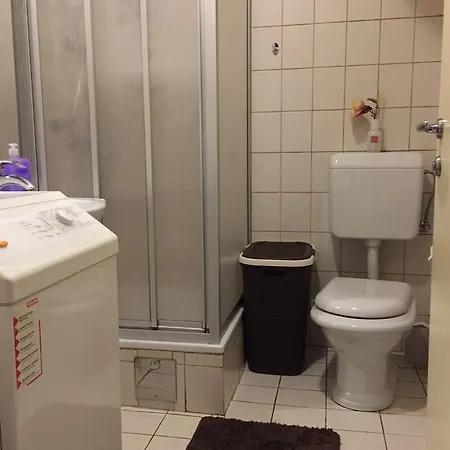 Apartment - Self Check In