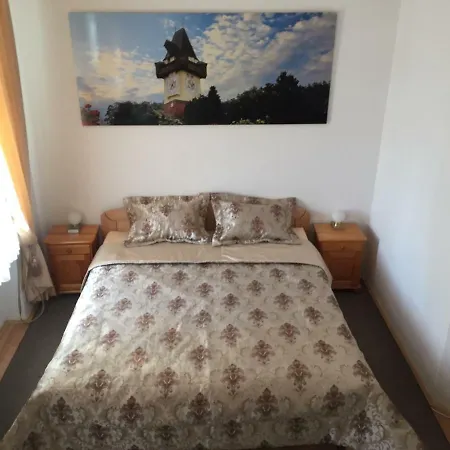 - Self Check In Appartement